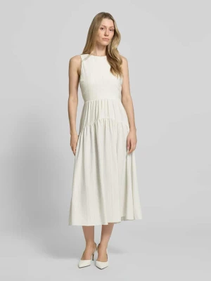 Sukienka koktajlowa z wycięciem na plecach Little Mistress