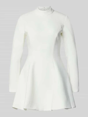 Sukienka koktajlowa ze stójką model ‘ZEPHYRA’ bardot