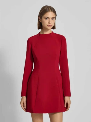 Sukienka koktajlowa ze szwami działowymi model ‘DELPHI’ bardot