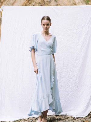 Sukienka kopertowa Sophie z lnu i wiskozy LAIF