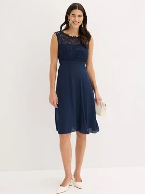 Sukienka  koronką bonprix