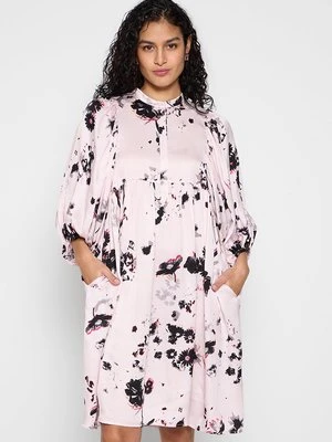 Sukienka koszulowa Bruuns Bazaar