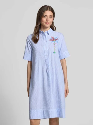 Sukienka koszulowa do kolan z nadruk z motywem milano italy