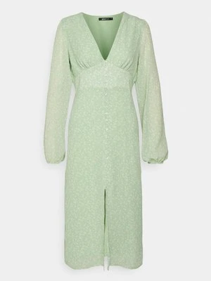 Sukienka koszulowa Gina Tricot Petite