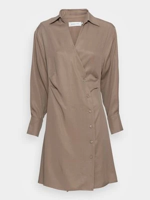 Sukienka koszulowa Lounge Nine