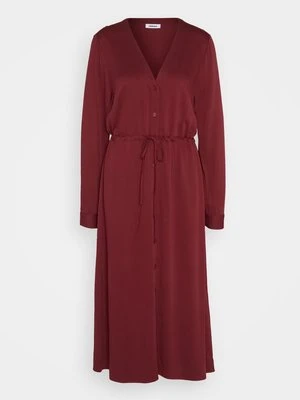 Sukienka koszulowa Minimum