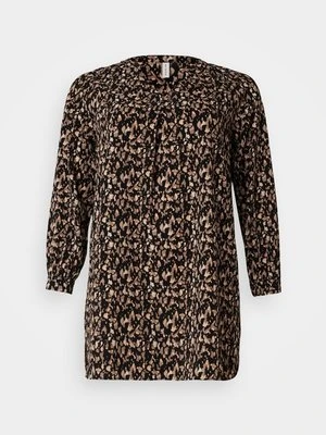 Sukienka koszulowa ONLY Carmakoma