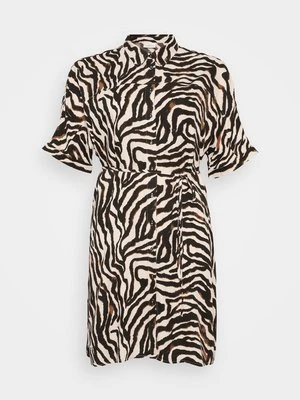 Sukienka koszulowa ONLY Carmakoma