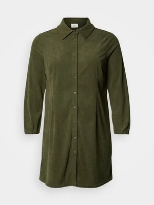 Sukienka koszulowa ONLY Carmakoma khaki