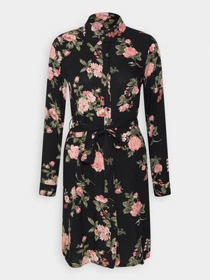 Sukienka koszulowa Pieces