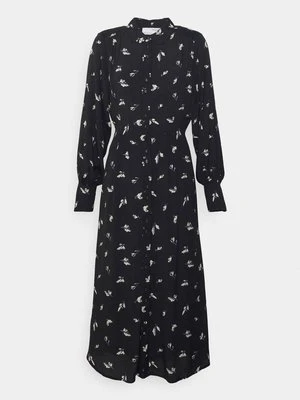 Sukienka koszulowa Selected Femme