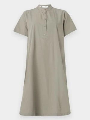 Sukienka koszulowa Selected Femme