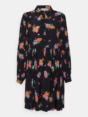 Sukienka koszulowa Selected