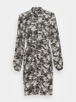 Sukienka koszulowa Vero Moda