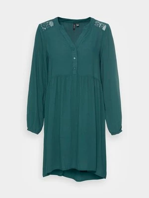 Sukienka koszulowa Vero Moda