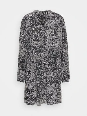 Sukienka koszulowa Vero Moda