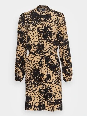 Sukienka koszulowa Vero Moda