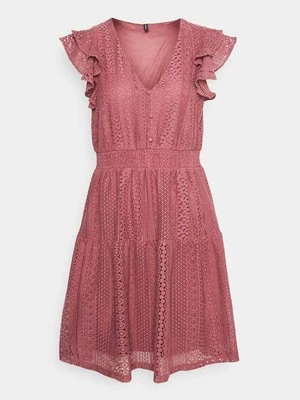 Sukienka koszulowa Vero Moda Tall