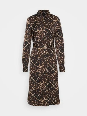 Sukienka koszulowa Vero Moda Tall