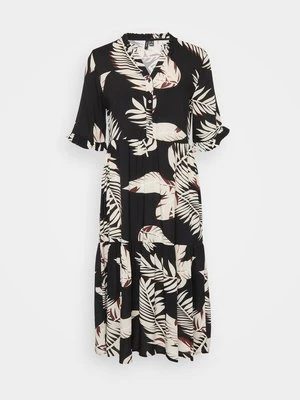 Sukienka koszulowa Vero Moda Tall