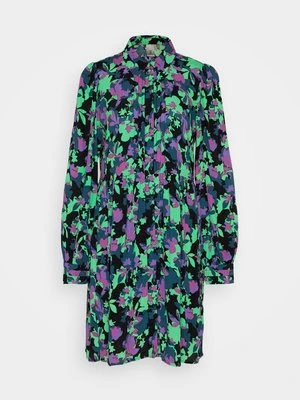 Sukienka koszulowa YAS