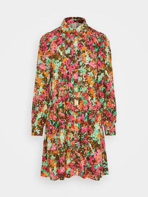 Sukienka koszulowa YAS