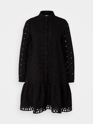 Sukienka koszulowa YAS