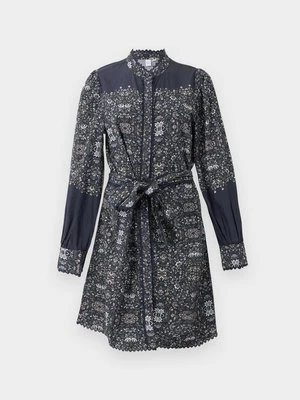 Sukienka koszulowa YAS