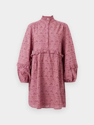 Sukienka koszulowa YAS