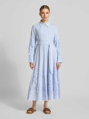 Sukienka koszulowa z krytą listwą guzikową i wiązanym paskiem Marc Cain