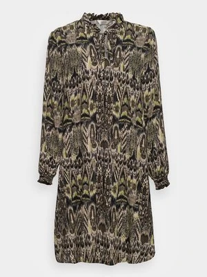 Sukienka letnia b.Young