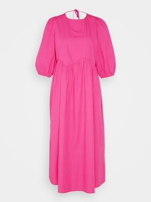 Sukienka letnia b.Young