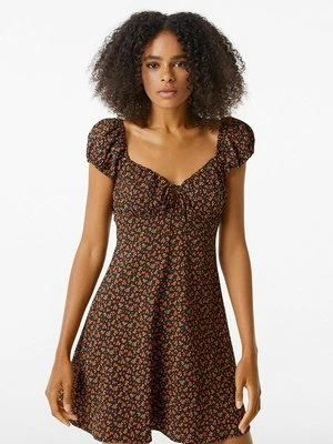Sukienka letnia Bershka