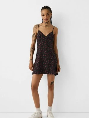 Sukienka letnia Bershka