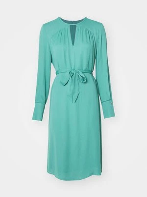 Sukienka letnia Boss