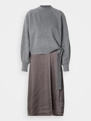 Sukienka letnia Boss