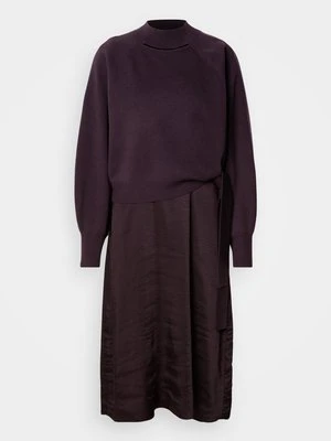 Sukienka letnia Boss