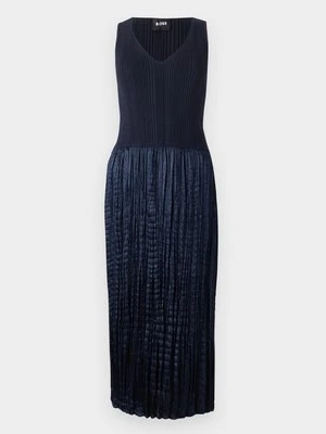 Sukienka letnia Boss