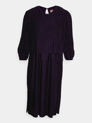 Sukienka letnia Boss