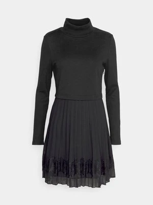 Sukienka letnia CLAUDIE PIERLOT
