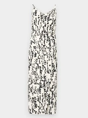 Sukienka letnia closed