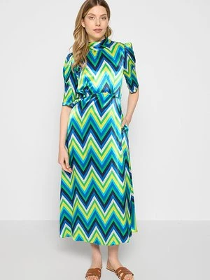 Sukienka letnia Closet