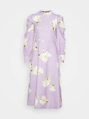 Sukienka letnia Closet