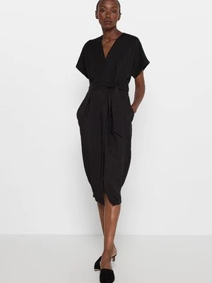 Sukienka letnia Closet