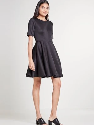 Sukienka letnia Closet