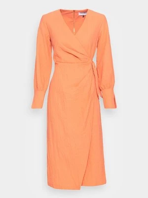 Sukienka letnia Closet