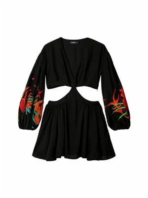 Sukienka letnia Desigual