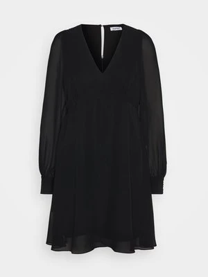 Sukienka letnia Esprit