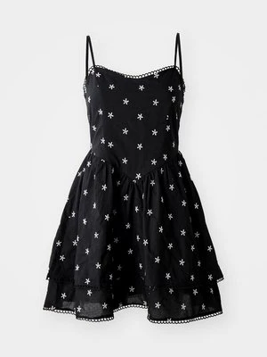 Sukienka letnia Gina Tricot