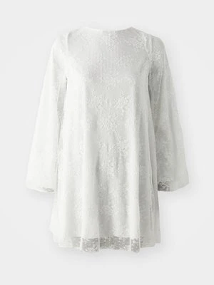 Sukienka letnia Gina Tricot